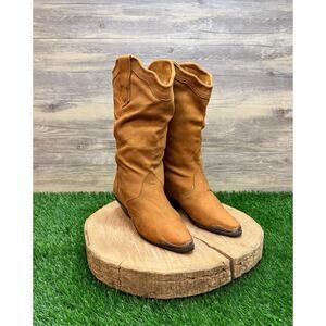 Maine Woods Women - Size 7B - Tan Suede Toe Plate Cowboy Boots